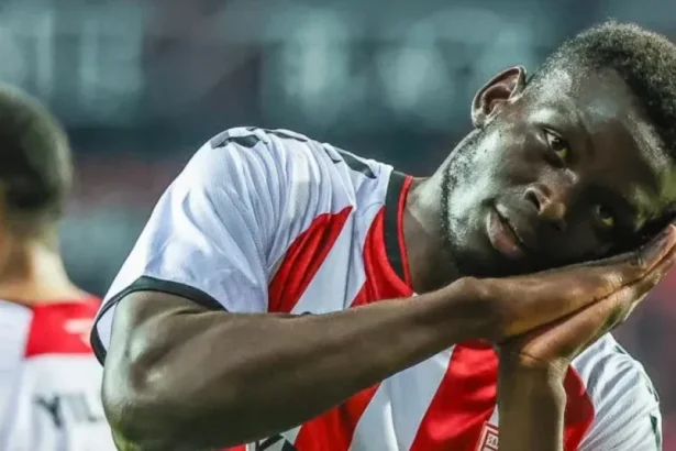 Marius Mouandilmadji Kimdir? Boyu, Maaşı