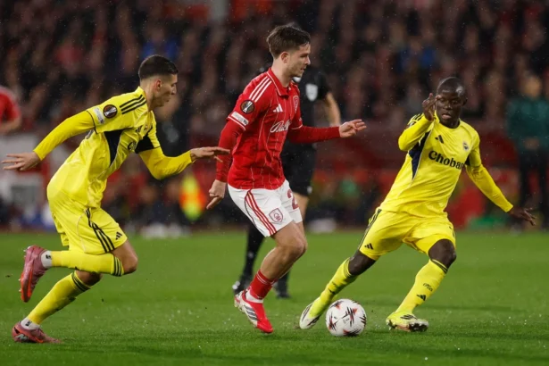 UEFA’dan Fenerbahçe’ye Şok Ceza! 25 Mart 2026 Resmi Karar