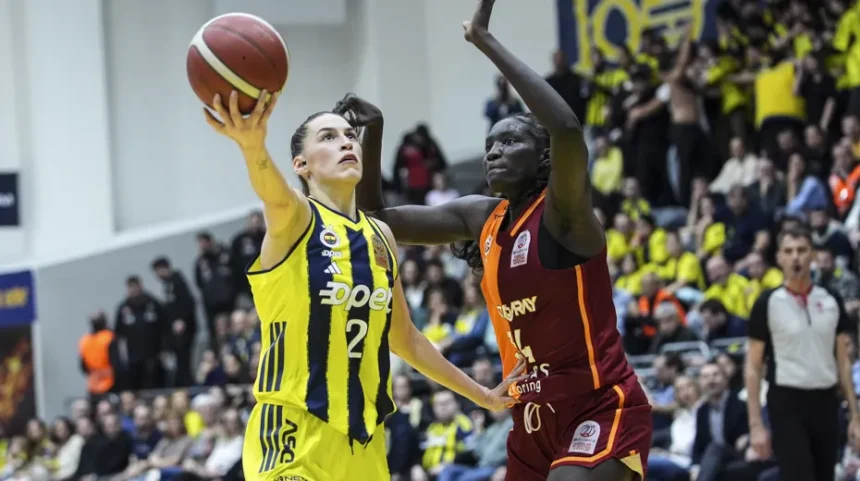 Fenerbahçe Opet Derbide Hata Yapmadı