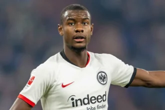 Evan Ndicka Kimdir? Yaşı, Maaşı ve Takımı