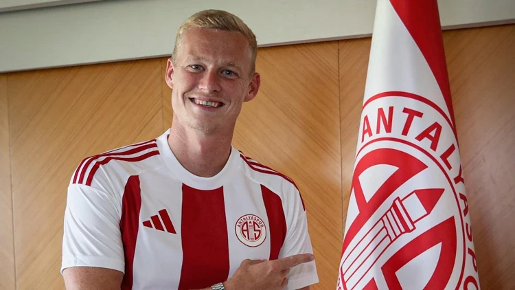 Nikola Storm Ne Kadar Kazanıyor? Maaşı Ne Kadar?