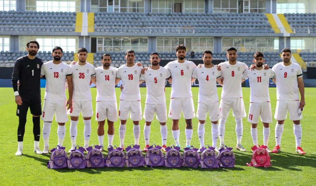 Sahada Duygusal Dakikalar: Sırt Çantalı Seremoni