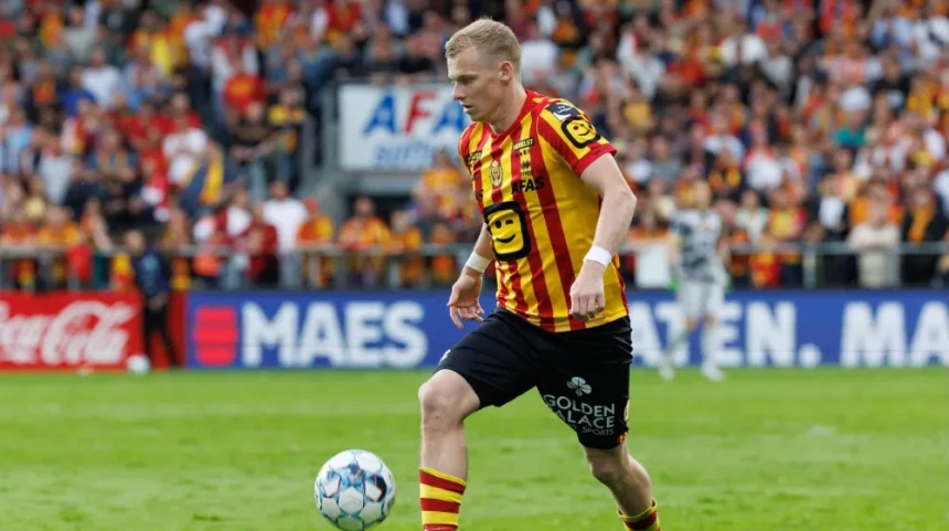 Nikola Storm Kimdir?