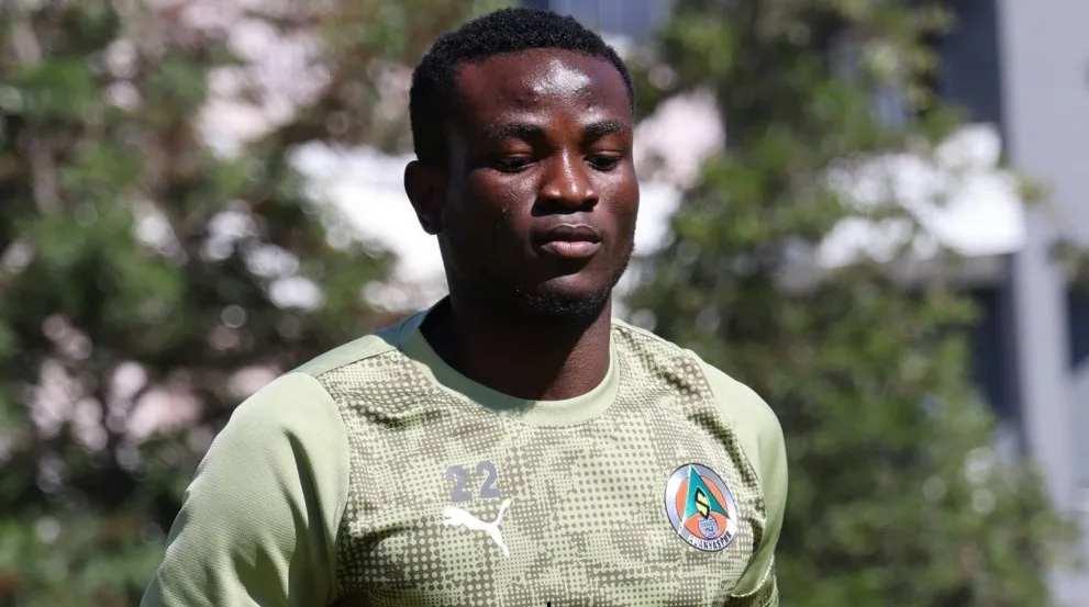 Uchenna Ogundu Kaç Yaşında ve Hangi Takımda?