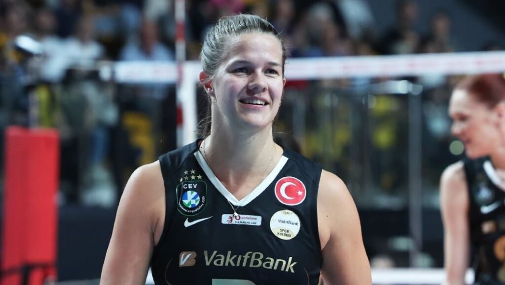 Kiera Van Ryk Kimdir ve Kaç Yaşında?