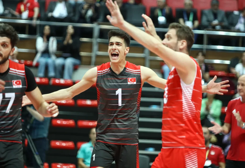 Kaan Gürbüz Kaç Yaşında ve Nereli?