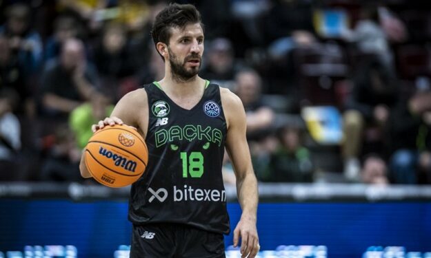 Doğuş Özdemiroğlu Kaç Yaşında ve Hangi Takımda Oynuyor?