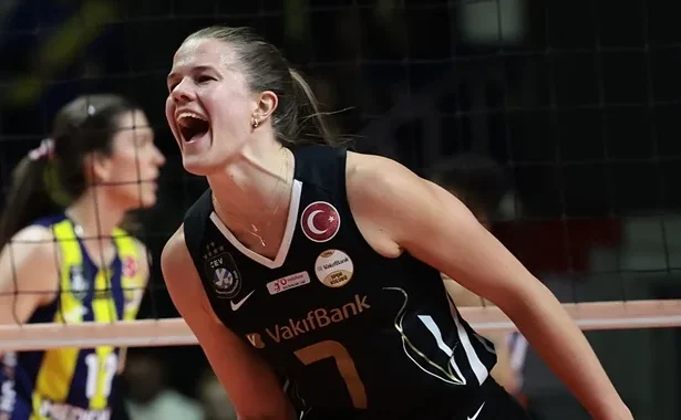 Kiera Van Ryk Kimdir? Boyu, Kilosu ve Takımı