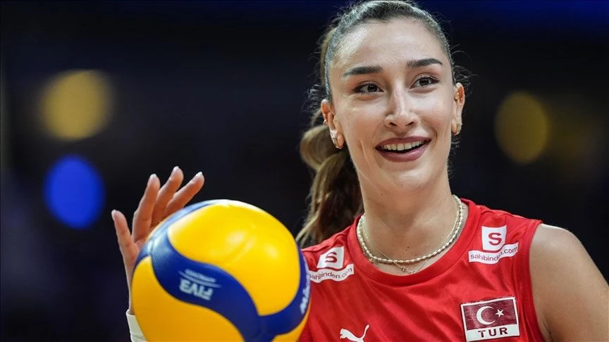 Neslihan Demir Kimdir ve Kaç Yaşında?