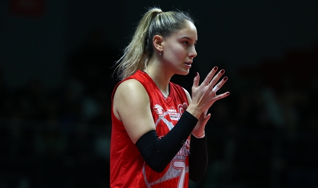 Ada Korkmaz Kimdir? Kaç Yaşında, Boyu ve Takımı