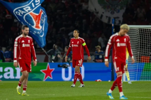 Kvaratskhelia Şov Yaptı, PSG Liverpool'u Dağıttı! (2-0)