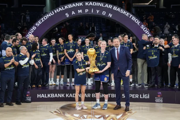 Tarihi Gece: Fenerbahçe Opet 20. Kez Türkiye Şampiyonu!