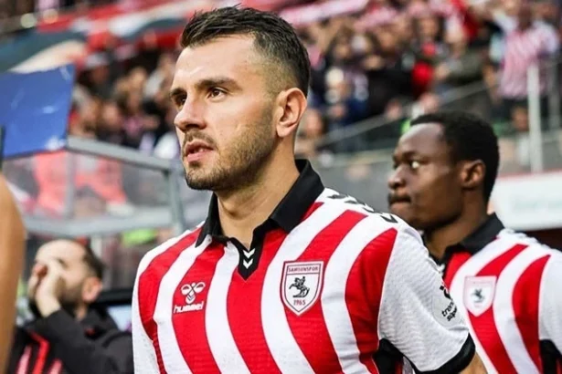 Emre Kılınç Kimdir? Yaşı, Takımı, Boyu ve Aile Hayatı