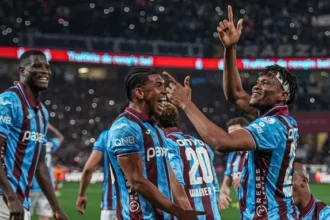 Fatih Tekke ile Zirve Yürüyüşü: Trabzonspor Akdeniz’de Şampiyonluk Sınavında!