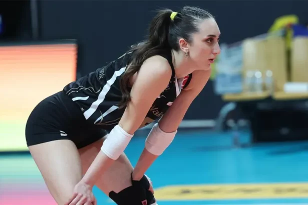 Şampiyonluk Sonrası Duygusal Veda: Ayça Aykaç VakıfBank’tan Ayrıldı!