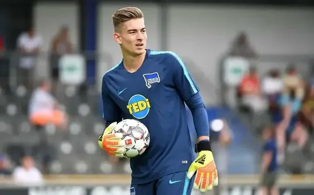 Cesena Kalecisi Jonathan Klinsmann'ın Boynu Kırıldı: Sahalardan Uzak Kalacak