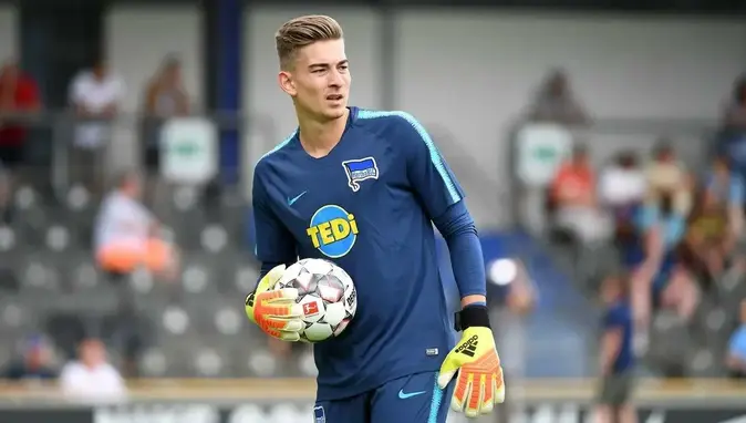 Cesena Kalecisi Jonathan Klinsmann'ın Boynu Kırıldı: Sahalardan Uzak Kalacak