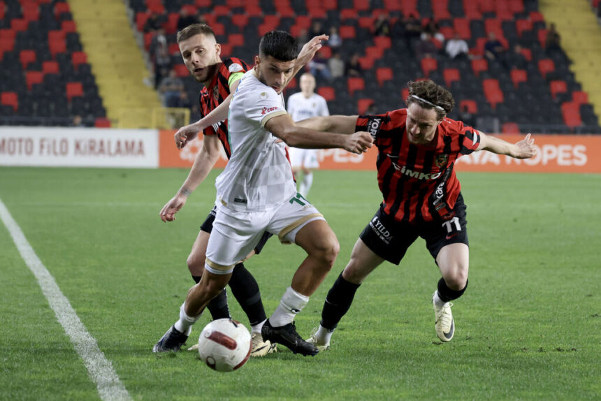 Gaziantep FK 1-1 Alanyaspor: Sahada Eşitlik Bozulmadı!