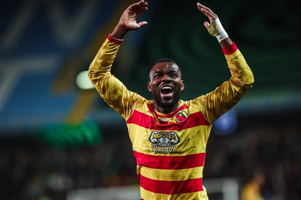 Afimico Pululu: Polonya'da Bir Gol Makinesi