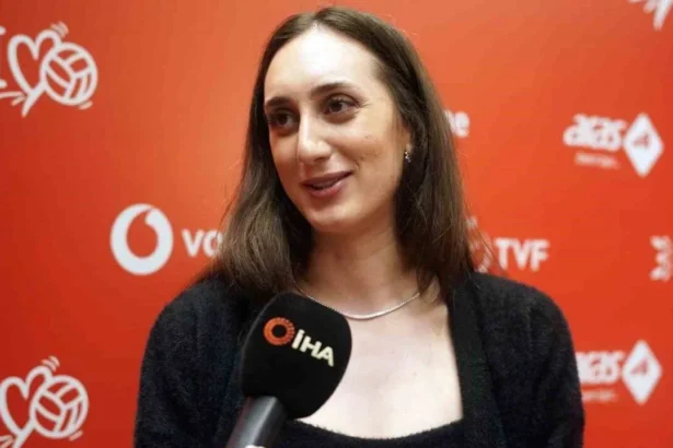 17 Yıllık Efsane: Ayça Aykaç Altıntaş'tan VakıfBank'a Kupa Veda Hayali