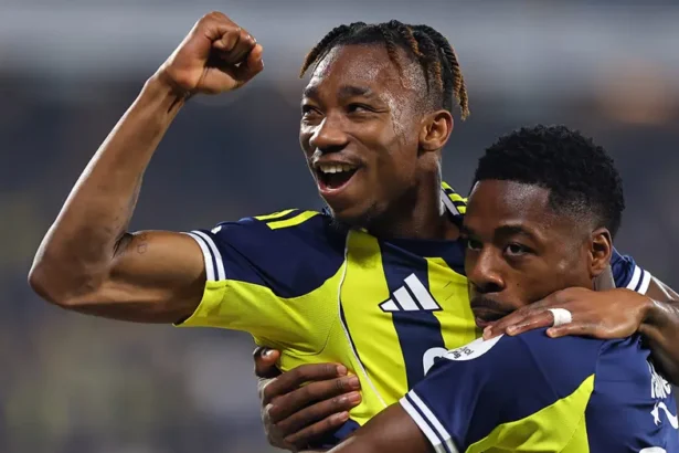 Fenerbahçe'de Dorgeles Nene Transferi: Dortmund Teklif Yaptı!