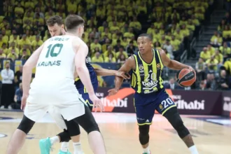 Fenerbahçe Beko'dan EuroLeague Play-Off'larına Harika Başlangıç: 89-78