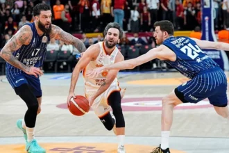 Anadolu Efes, Galatasaray Deplasmanından 87-80 Galip Ayrıldı