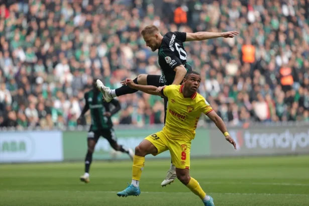 Kocaelispor 1-1 Göztepe: Serdar Dursun 90+7'de Sahneye Çıktı!