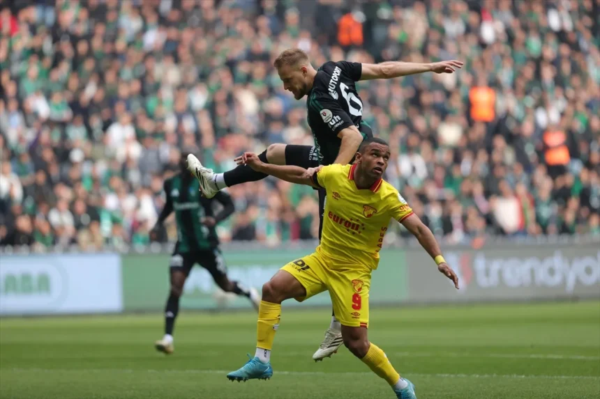 Kocaelispor 1-1 Göztepe: Serdar Dursun 90+7'de Sahneye Çıktı!