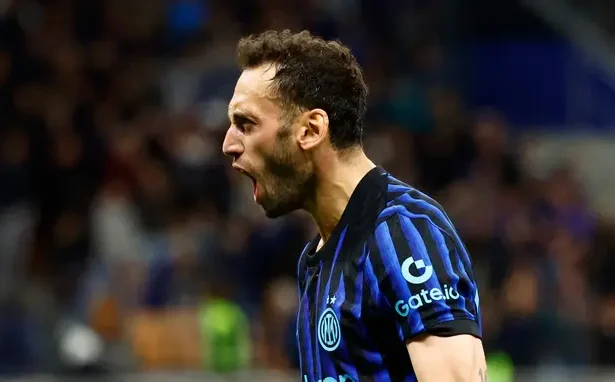 Inter'de Hakan Çalhanoğlu Şoku: Milli Yıldızdan Kötü Haber Geldi