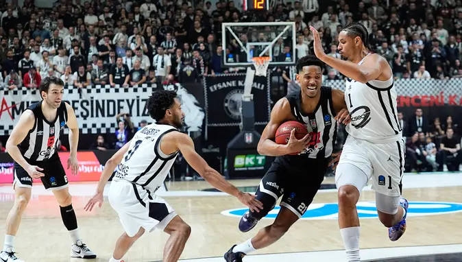 Umutlar Ekinox Salonu'ndaki Rövanşa Kaldı