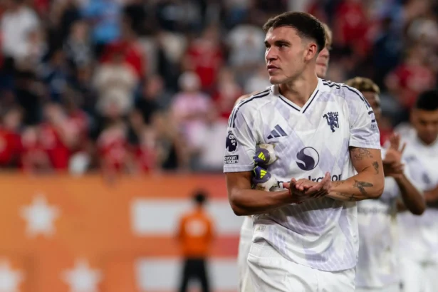 Manuel Ugarte Kimdir? Kaç Yaşında, Maaşı ve Sevgilisi