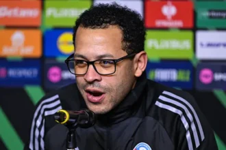 Chelsea'de Liam Rosenior Depremi: 3 Ayda 28 Milyon Euro Tazminat!
