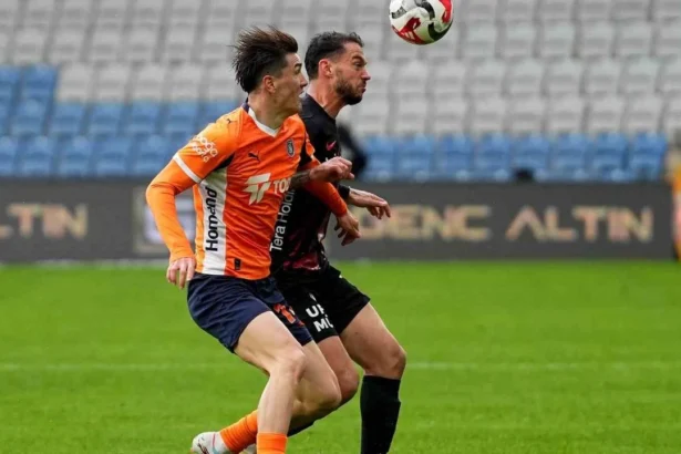 Başakşehir Gençlerbirliği’ni İlk Yarıda Bitirdi: 3-0’lık Rahat Galibiyet