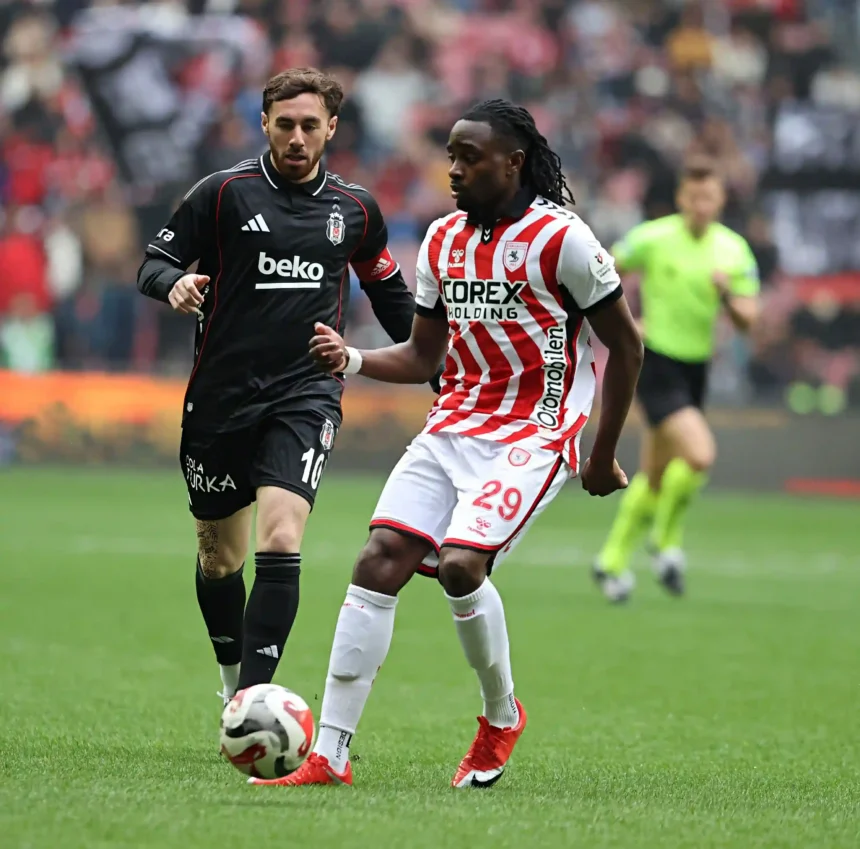 Samsunspor'dan Tarihi Galibiyet: Beşiktaş'ı Evinde 2-1 Devirdi