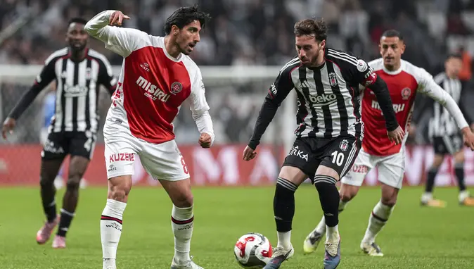 Beşiktaş, Fatih Karagümrük'ü Geçemedi: Tüpraş Stadyumu'nda Golsüz Beraberlik