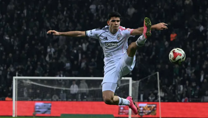 Beşiktaş'ta Yasin Özcan İlk Kez 11'de! Sergen Yalçın'dan Gaziantep Öncesi Rotasyon