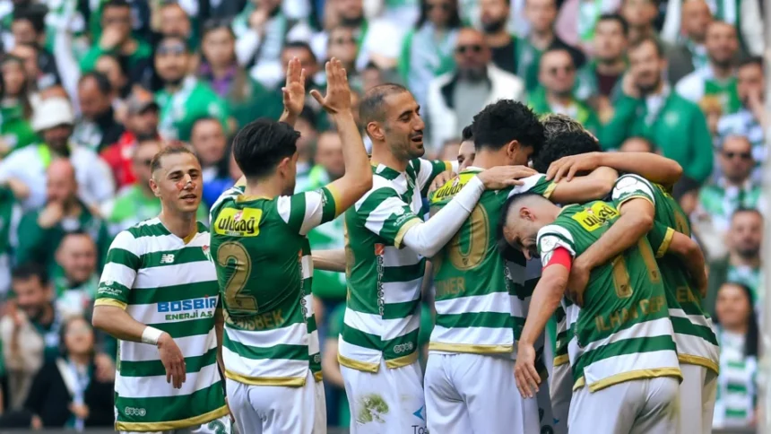 Şampiyon Bursaspor Yeniden 1. Lig'de! Somaspor Maçı Özeti