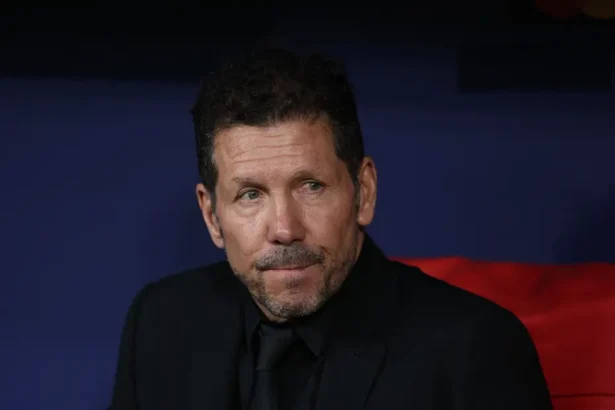 Chelsea'de Rosenior Kabusu: Stamford Bridge’de Diego Simeone Sesleri!