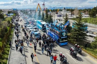 Erzurumspor FK Süper Lig'de: Dadaşların Şampiyonluk Coşkusu Şehre Yayıldı