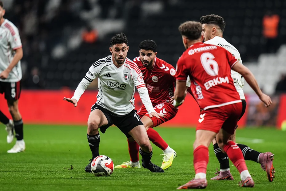 Beşiktaş Orta Sahasında Planlar Değişiyor