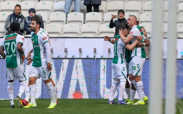 Konyaspor Evinde Hata Yapmadı: Karagümrük’ü 3 Golle Geçti!