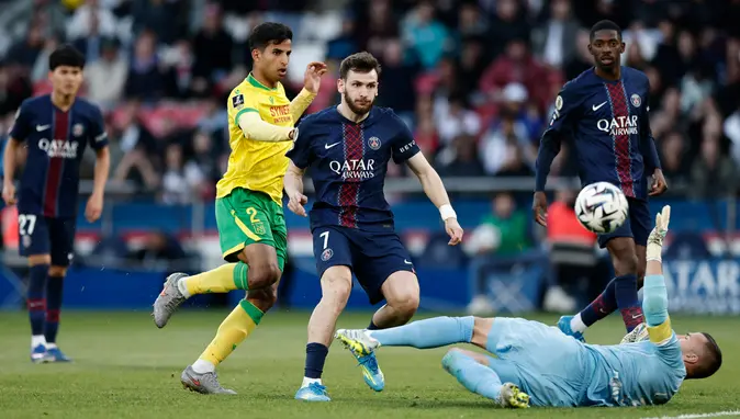 PSG'den Parc des Princes'te Gövde Gösterisi