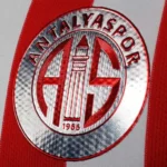 Antalyaspor'dan Üç Deve Tarihi Çağrı: "Sahaya As Kadroyla Çıkın!"