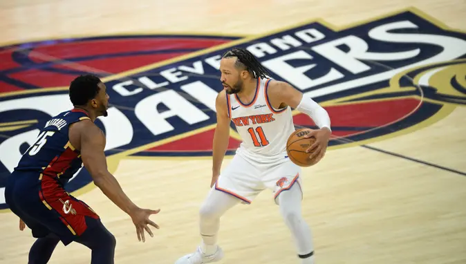 New York Knicks Finale Koşuyor: Cavaliers Deplasmanında 121-108'lik Zaferle Seri 3-0 Oldu