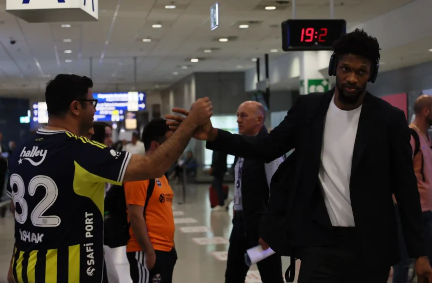 Son Şampiyon Fenerbahçe Beko, EuroLeague Dörtlü Finali İçin Atina'da!