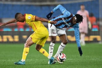 Trabzonspor - Göztepe (1-1) | Şampiyonluk Yarışı Sona Erdi