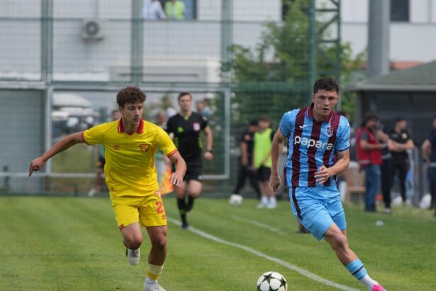 Göztepe U19, Trabzonspor'u Devirdi: Kupa Bursa'da Havaya Kalktı!