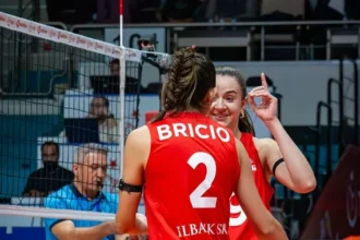 İlbank Voleybol Takımında Büyük Revizyon: 9 Oyuncuyla Yollar Ayrıldı