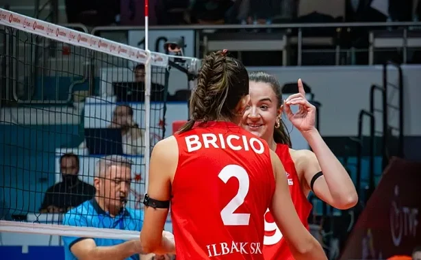 İlbank Voleybol Takımında Büyük Revizyon: 9 Oyuncuyla Yollar Ayrıldı